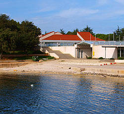 Beach Petalon, Vrsar