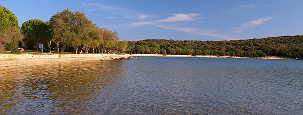 Plaža uvala Veštar, Rovinj Rovinj panorama