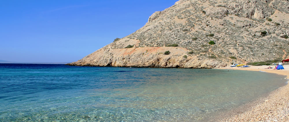 Spiaggia Stara Baska, Stara Baska a Krk, Quarnero, Croazia. Foto, mappe